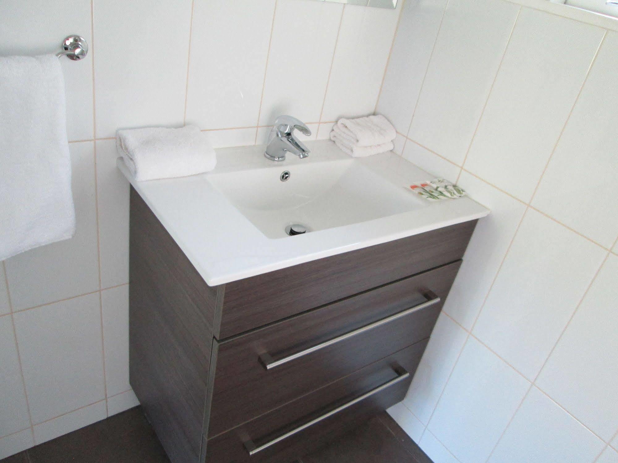 Colonial Motel Papakura Ngoại thất bức ảnh