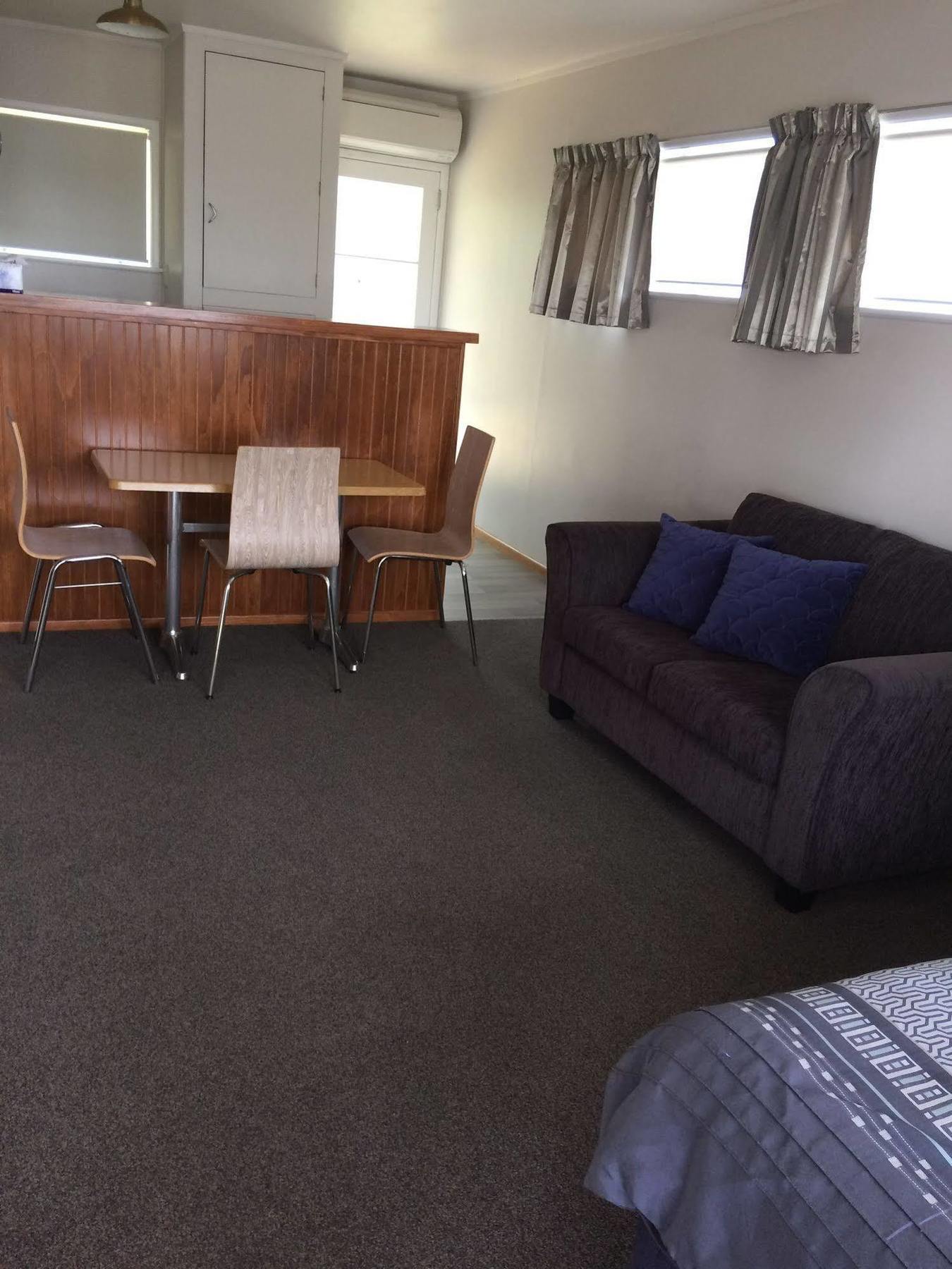 Colonial Motel Papakura Ngoại thất bức ảnh