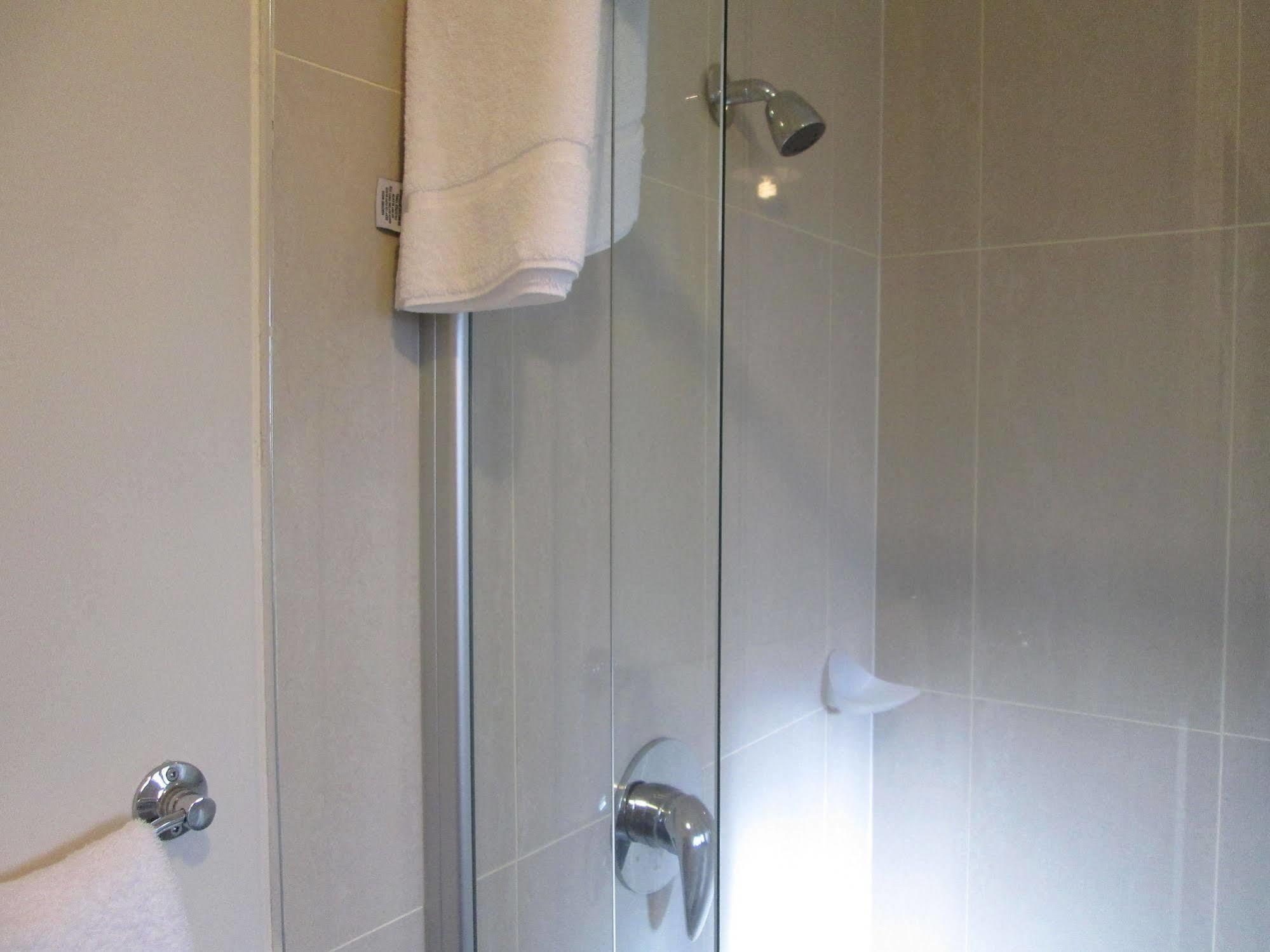 Colonial Motel Papakura Ngoại thất bức ảnh